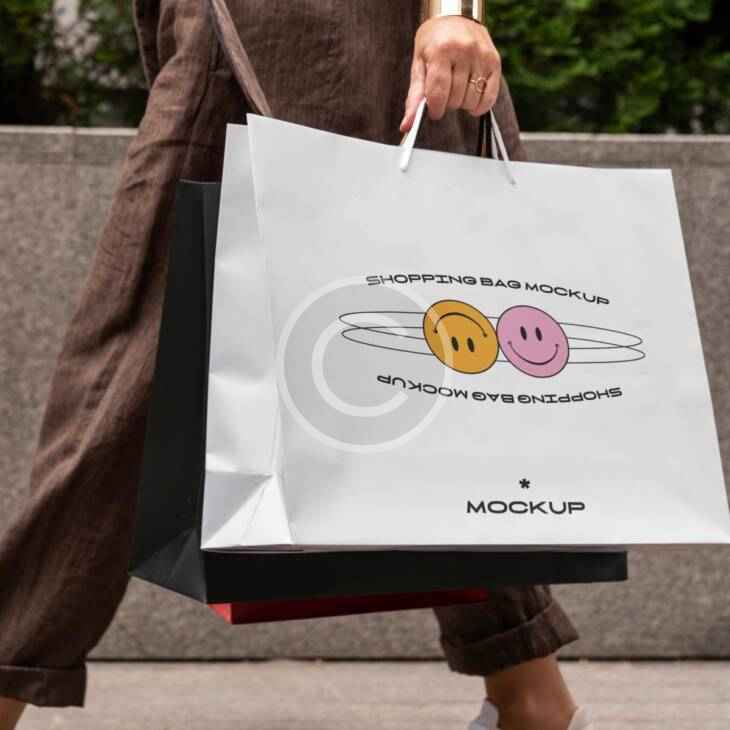 Brochure mockup：圖片 3